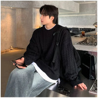 ROUND-NECK LOOSE KNIT SWEATER