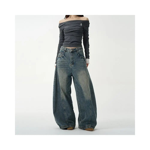 Oulang s store features American retro curved knife pants for men with a niche design wide legs loose fit and handsome jeans for couples image 4