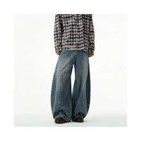 RETRO CURVED-LEG WIDE FIT NICHE JEANS