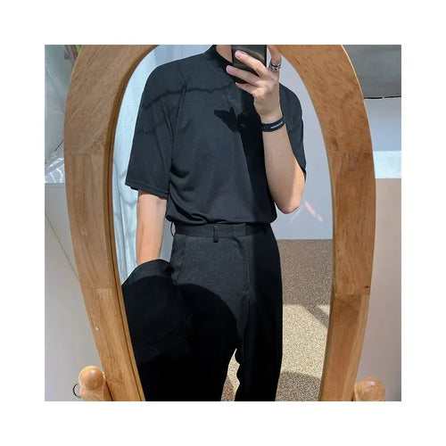 SOLID COLOR SHORT SLEEVE MOCK NECK T SHIRT image 2