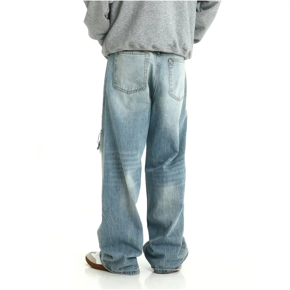 RETRO JEANS MIT GERADEM BEIN IN EISBLAU image 0