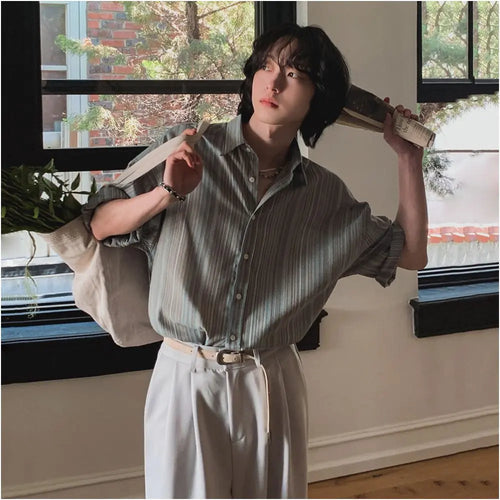 VERTICAL STRIPED SHORT SLEEVE SHIRT image 4