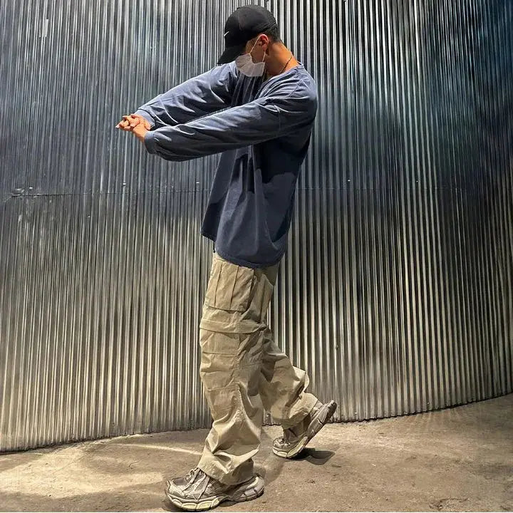 DISTRESSED CREW NECK LONGSLEEVE T SHIRT