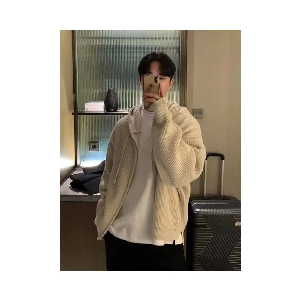 American style knitted cardigan sweater for men new spring and autumn style retro and relaxed trendy and versatile solid color zipper sweater image 2