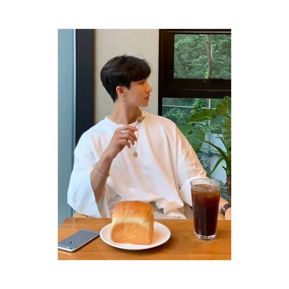 Summer round neck white short sleeved top with three quarter sleeves versatile Korean version Dongdaemun men s clothing lazy feeling image 0
